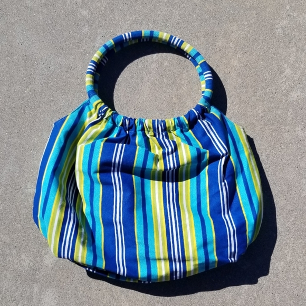 NEW  NAVY MULTI COLORED STRIPED HANDBAG/TOTE